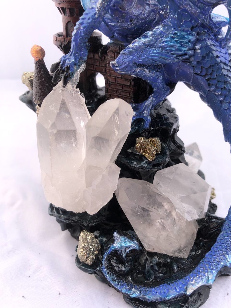 grand-dragon-bleue-chateau-cristaux-20230112-cristaux