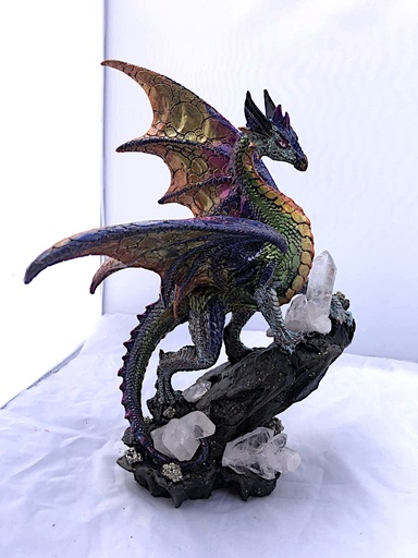 Dragon polychrome arc-en-ciel avec 3 cristaux VENDU